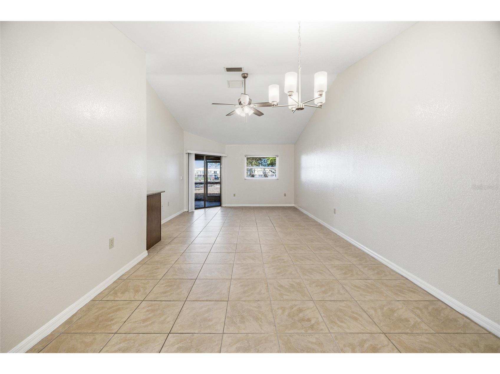 1203 Saxony Circle Punta Gorda FL 33983 C7522453 image7