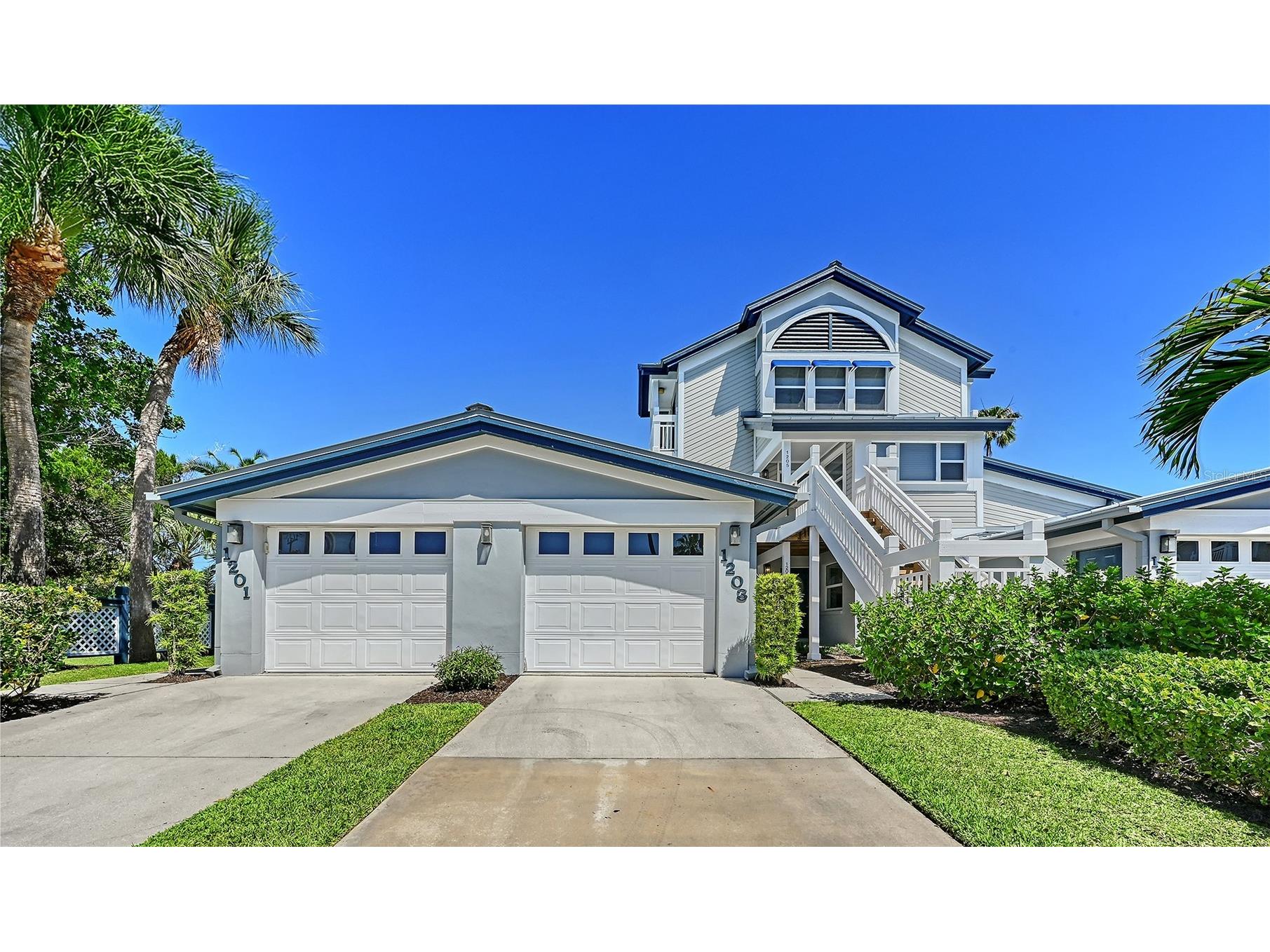 1203 Siesta Bayside Drive #1203-D Sarasota FL 34242 A4690769 image1
