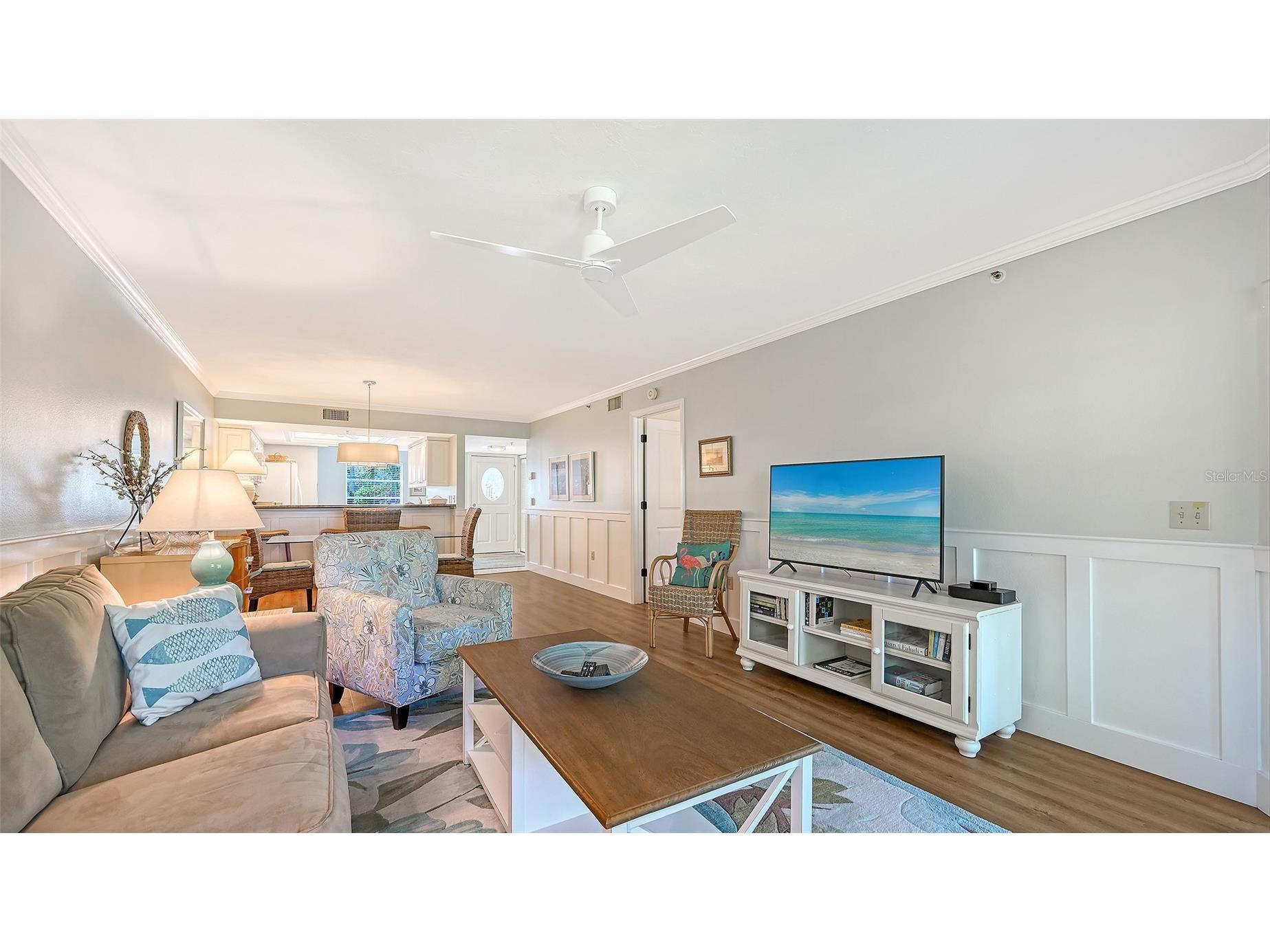 1203 Siesta Bayside Drive #1203-D Sarasota FL 34242 A4690769 image10