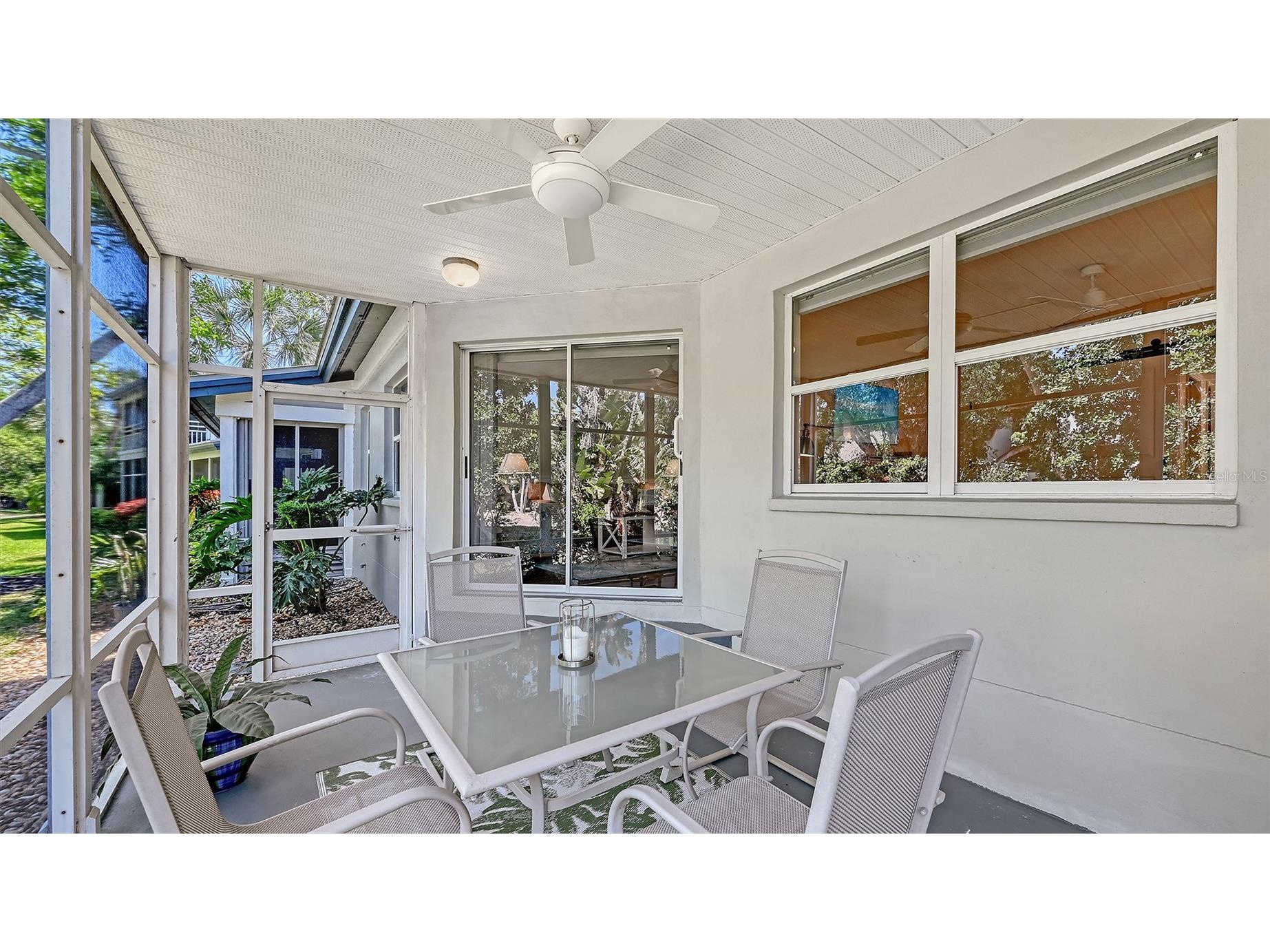 1203 Siesta Bayside Drive #1203-D Sarasota FL 34242 A4690769 image26