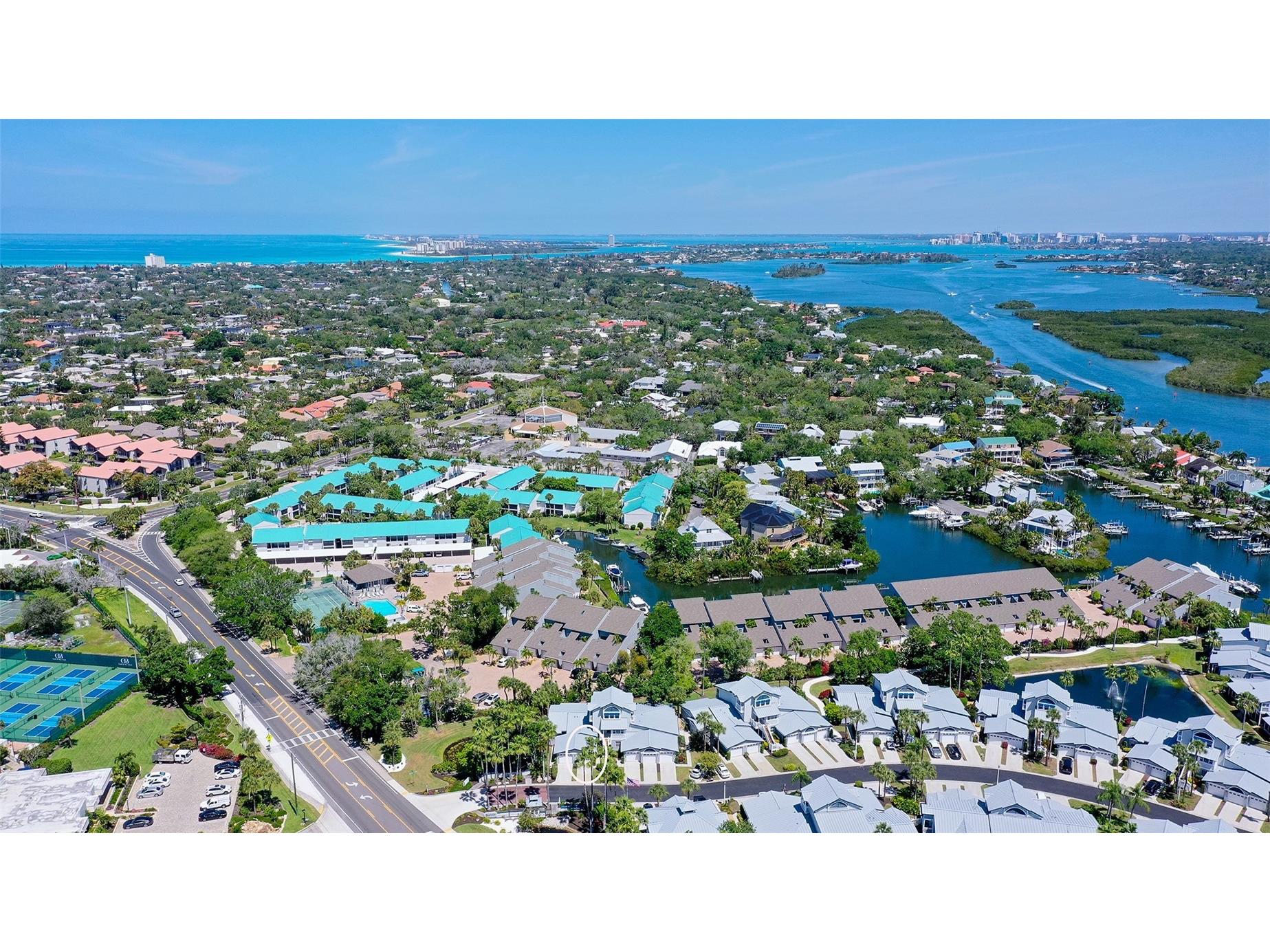 1203 Siesta Bayside Drive #1203-D Sarasota FL 34242 A4690769 image35
