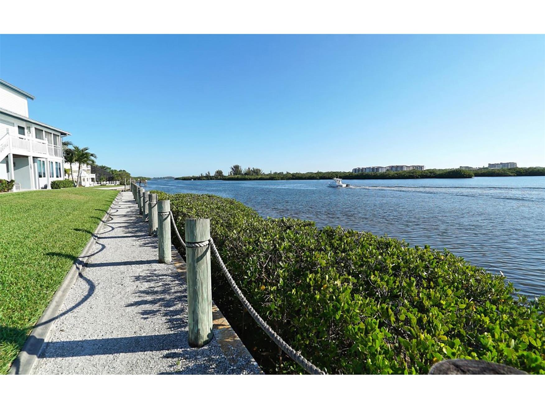 1203 Siesta Bayside Drive #1203-D Sarasota FL 34242 A4690769 image50