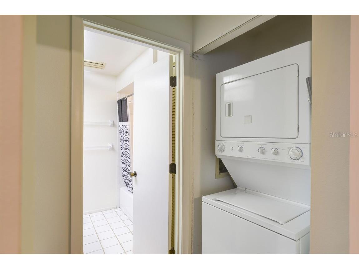 1203 Tallywood Drive #7002 Sarasota FL 34237 A4659520 image16