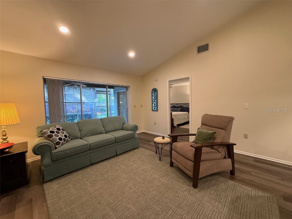 1203 Tallywood Drive #7002 Sarasota FL 34237 A4659520 image5