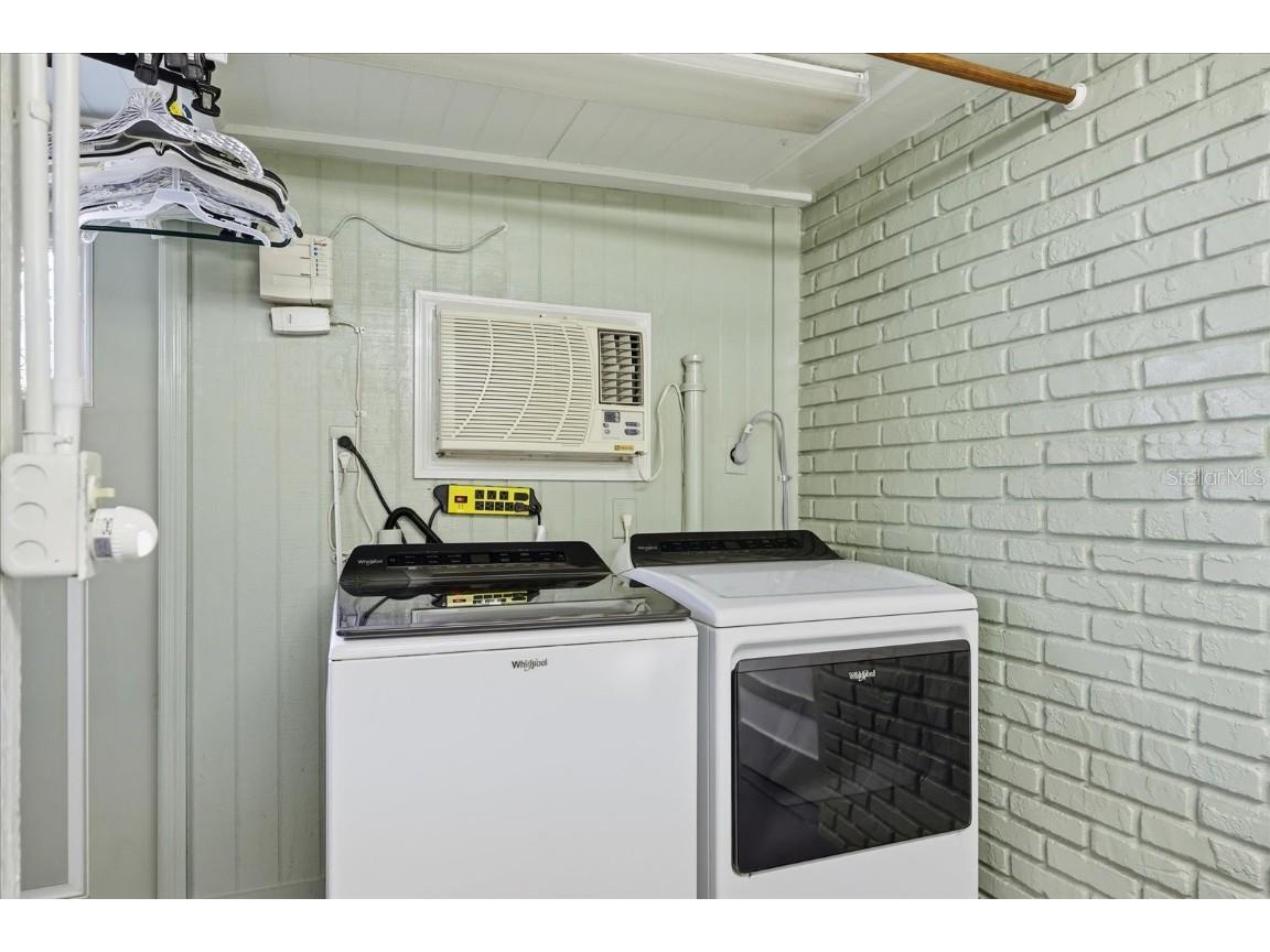 12031 E Old Hillsborough Avenue Seffner FL 33584 TB8454662 image23