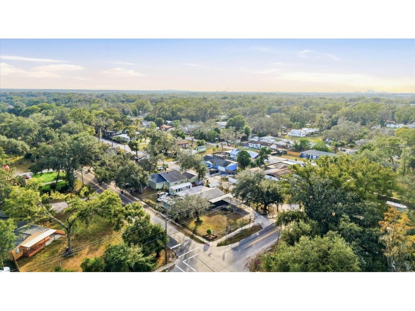 12031 E Old Hillsborough Avenue Seffner FL 33584 TB8454662 image33