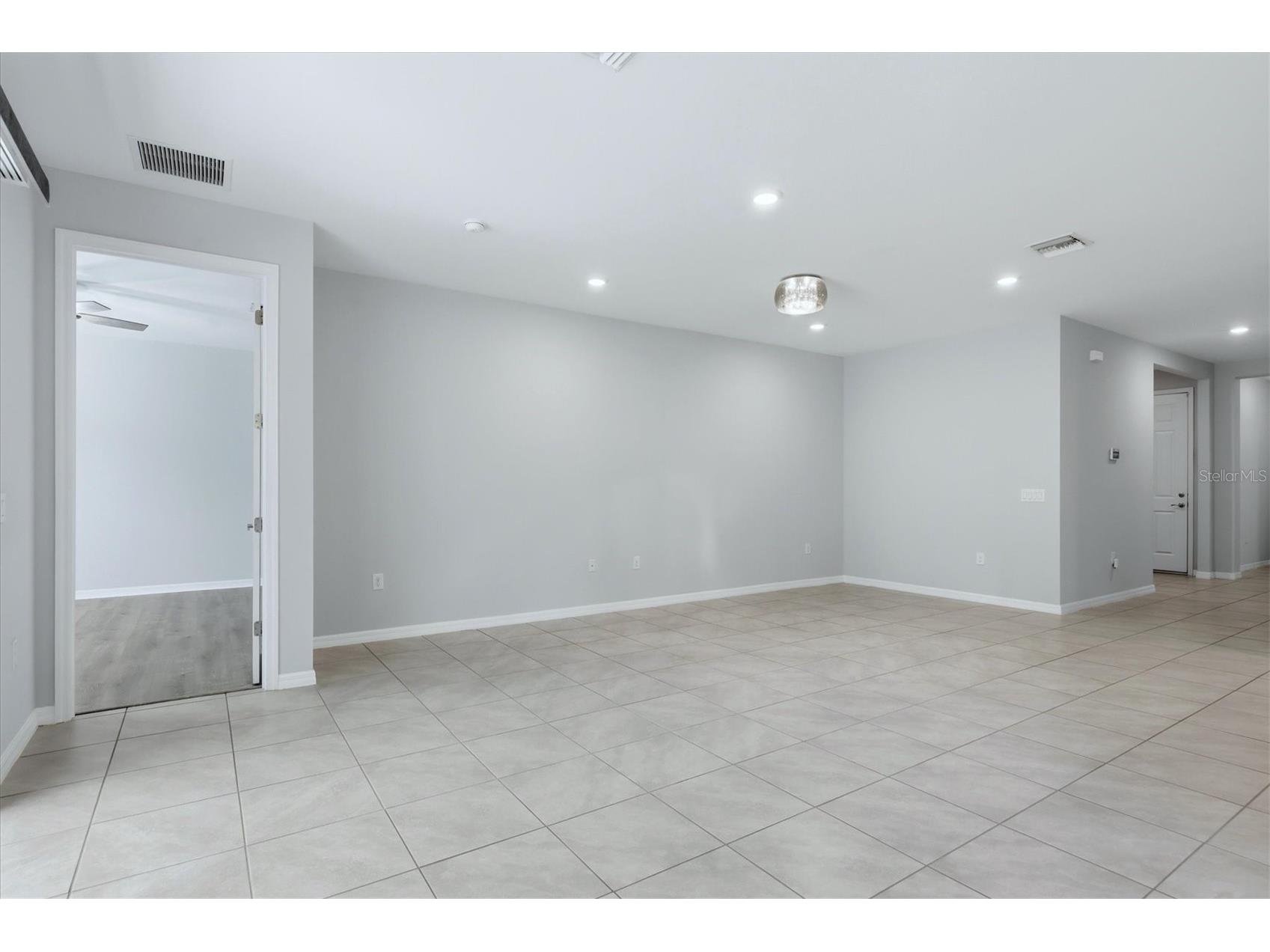 12031 Lovegrass Street Venice FL 34293 D6146603 image7