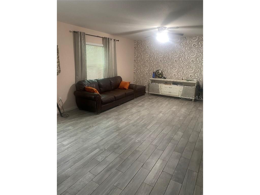 12034 Suburban Sunrise Street Riverview FL 33578 TB8423687 image9