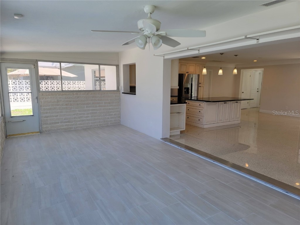 12035 6th Street E Treasure Island FL 33706 U8203842 image10