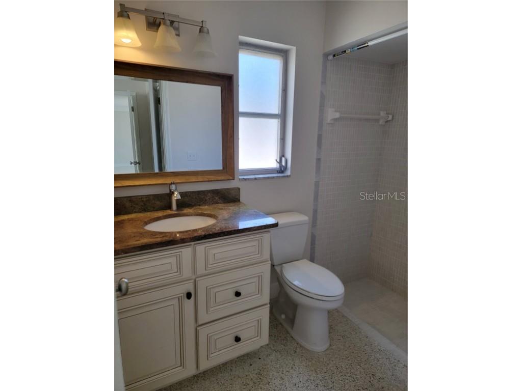 12035 6th Street E Treasure Island FL 33706 U8203842 image25