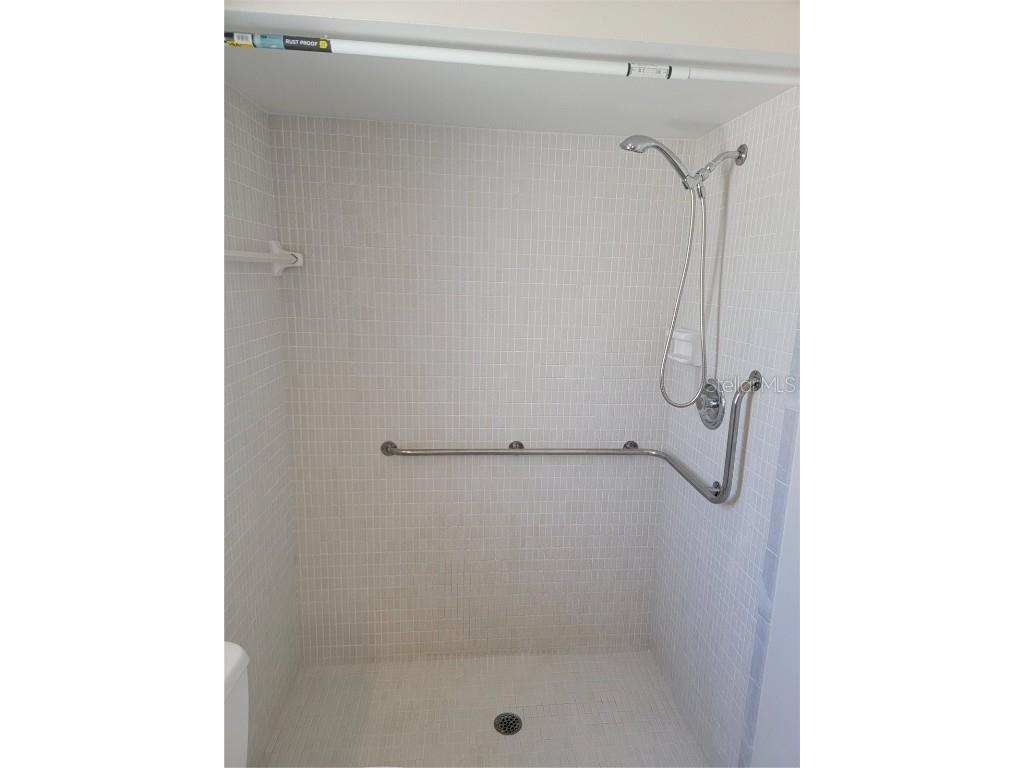 12035 6th Street E Treasure Island FL 33706 U8203842 image27