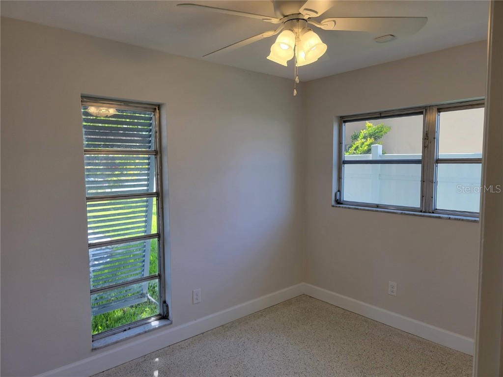 12035 6th Street E Treasure Island FL 33706 U8203842 image33