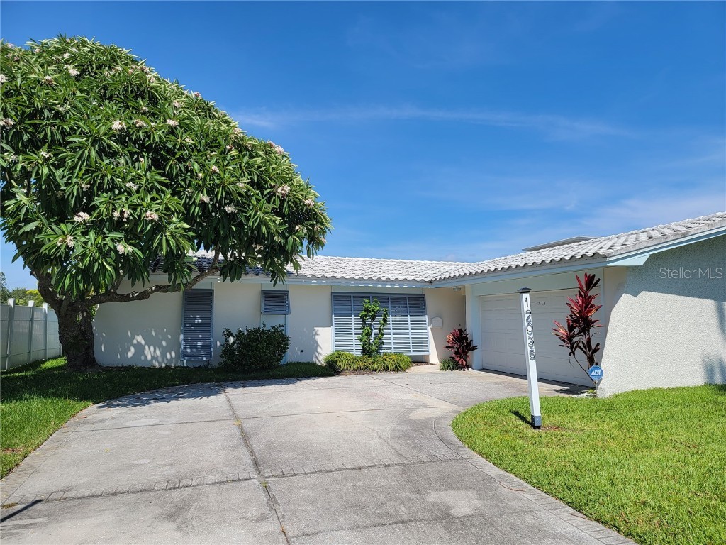 12035 6th Street E Treasure Island FL 33706 U8203842 image36