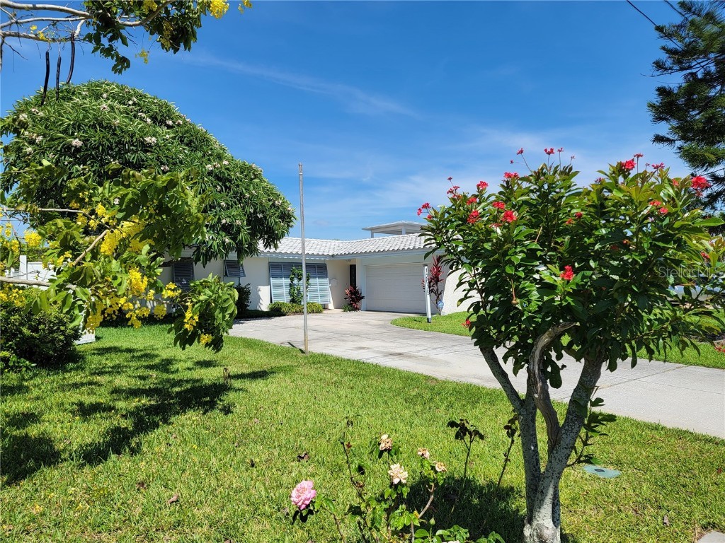 12035 6th Street E Treasure Island FL 33706 U8203842 image7