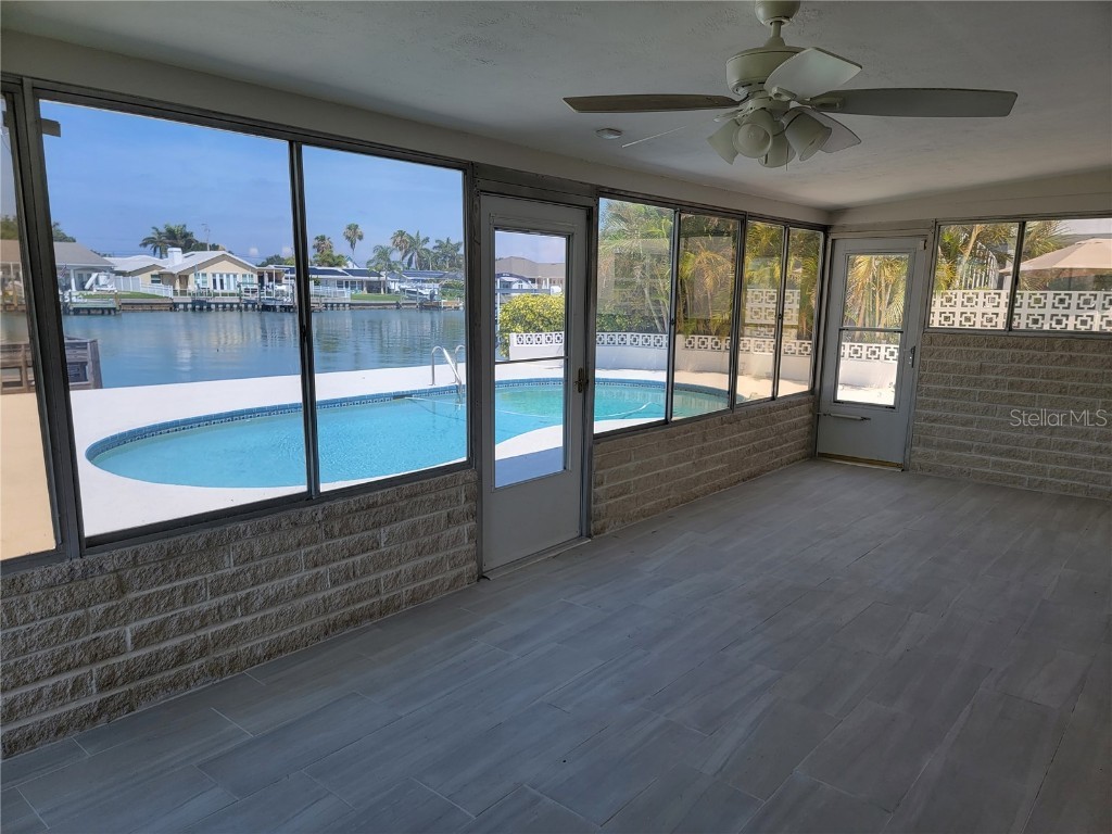 12035 6th Street E Treasure Island FL 33706 U8203842 image9