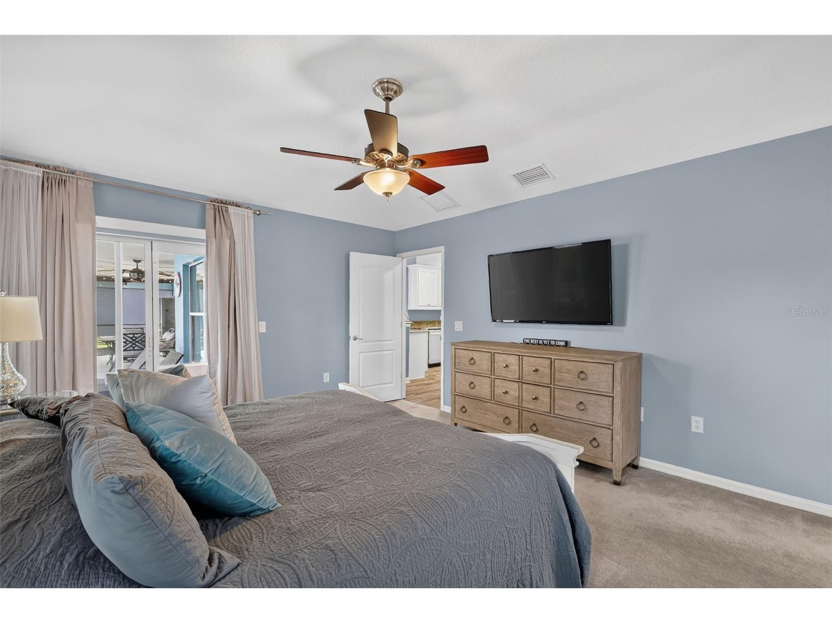 12037 Eagle Point Ct Leesburg FL 34788 - CANAL TO LAKE EUSTIS G5114280 image20