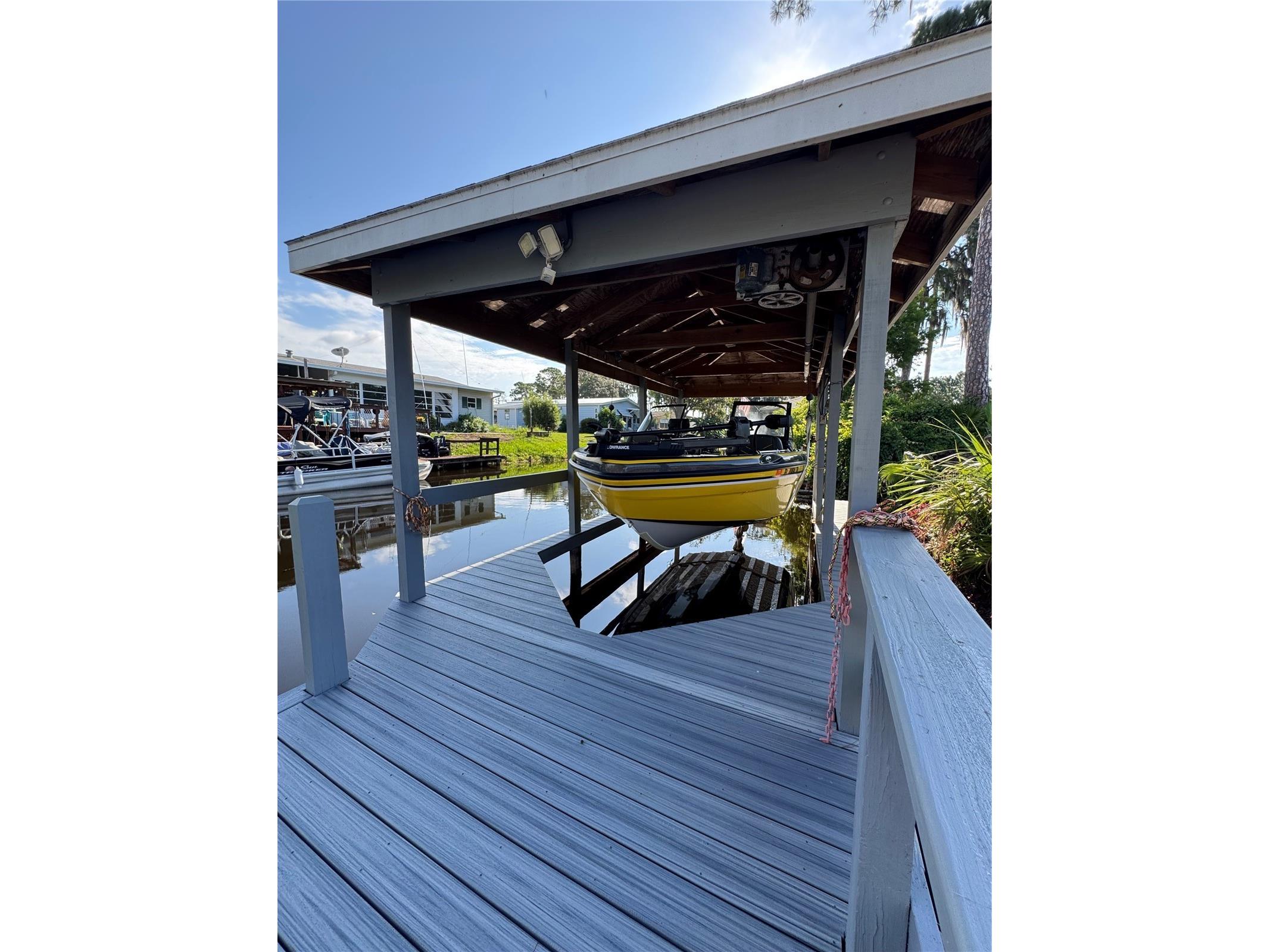 12037 Eagle Point Ct Leesburg FL 34788 - CANAL TO LAKE EUSTIS G5114280 image37