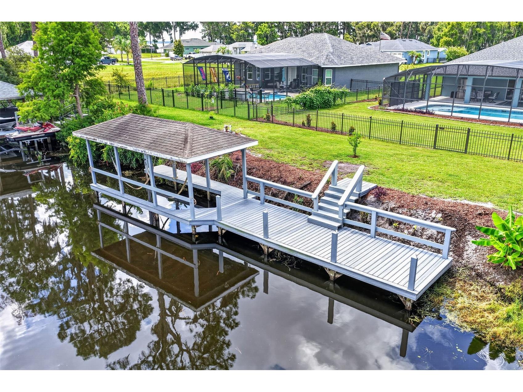 12037 Eagle Point Ct Leesburg FL 34788 - CANAL TO LAKE EUSTIS G5114280 image8