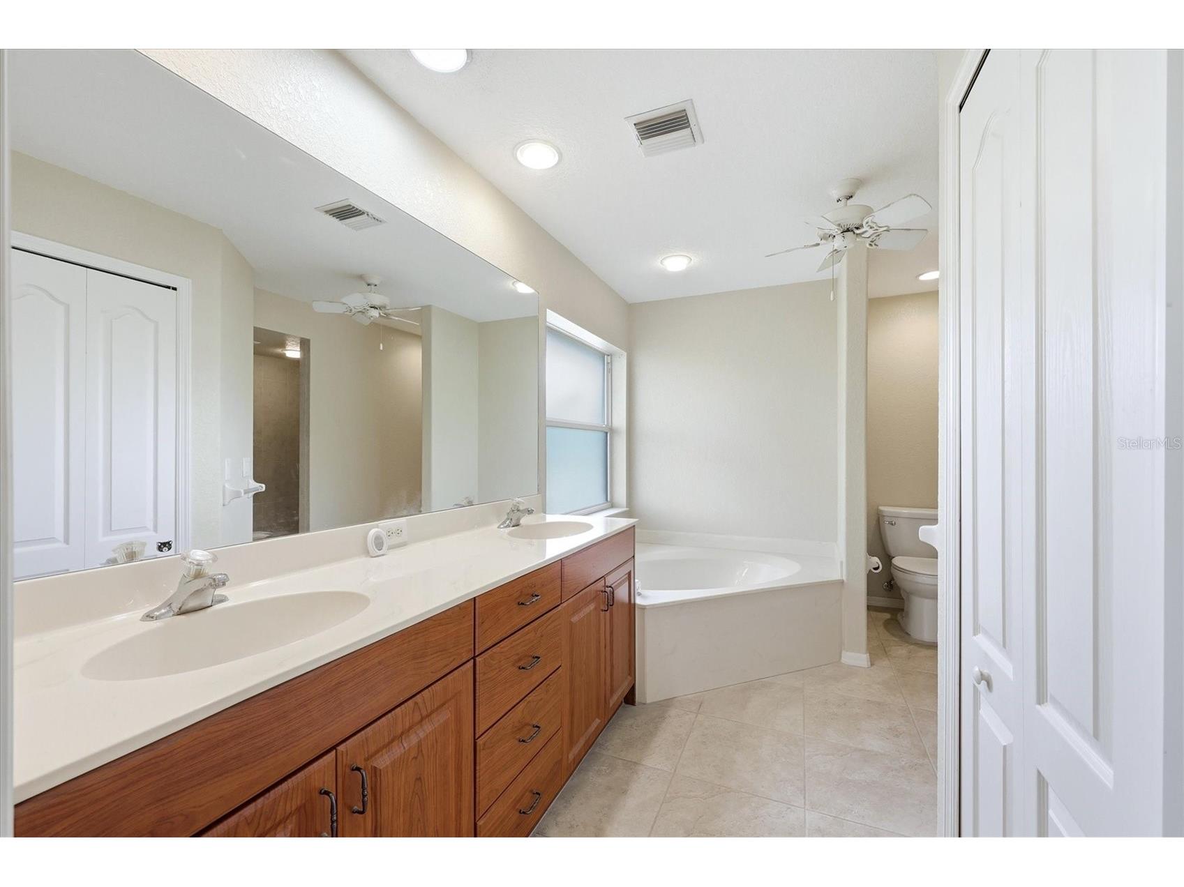 12037 Mallorca Avenue North Port FL 34287 N6144035 image45