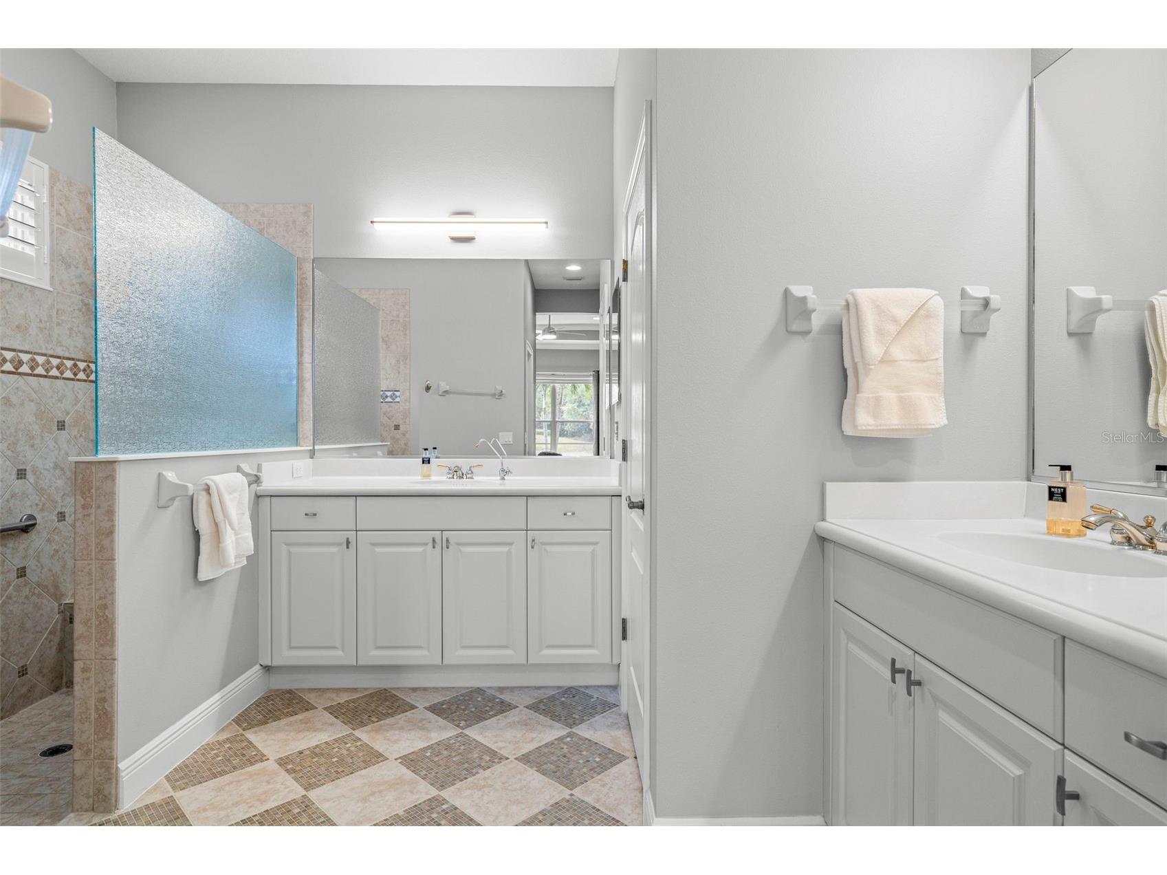12037 Thornhill Court Lakewood Ranch FL 34202 A4692670 image46