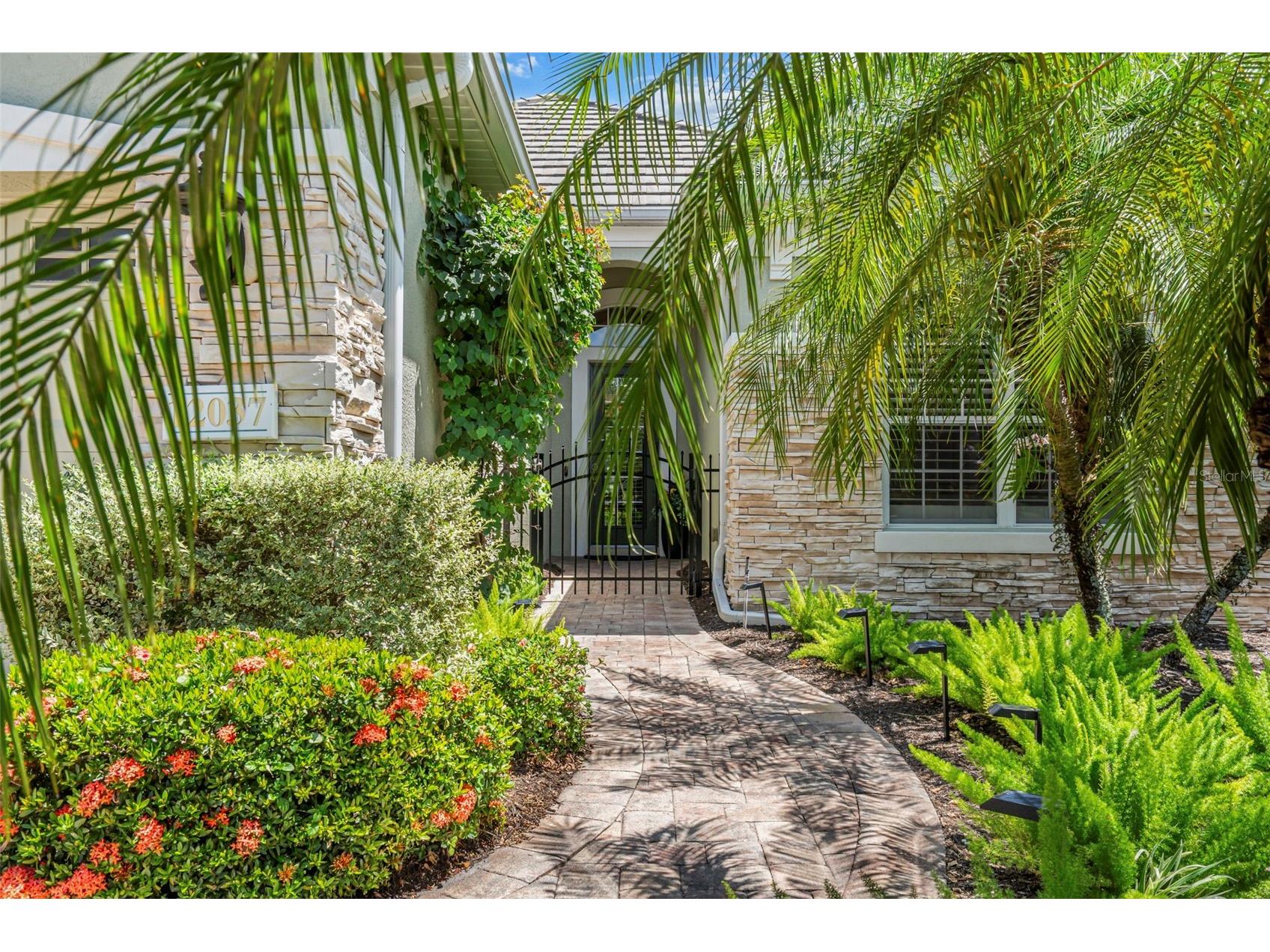 12037 Thornhill Court Lakewood Ranch FL 34202 A4692670 image5