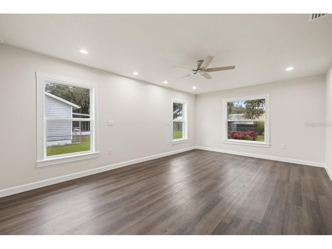 12038 San Angela Drive San Antonio FL 33576 TB8456243 image21