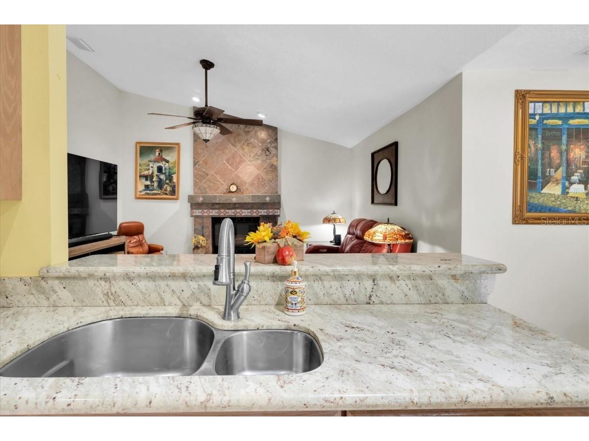 12038 Stone Crossing Circle Tampa FL 33635 TB8408242 image14