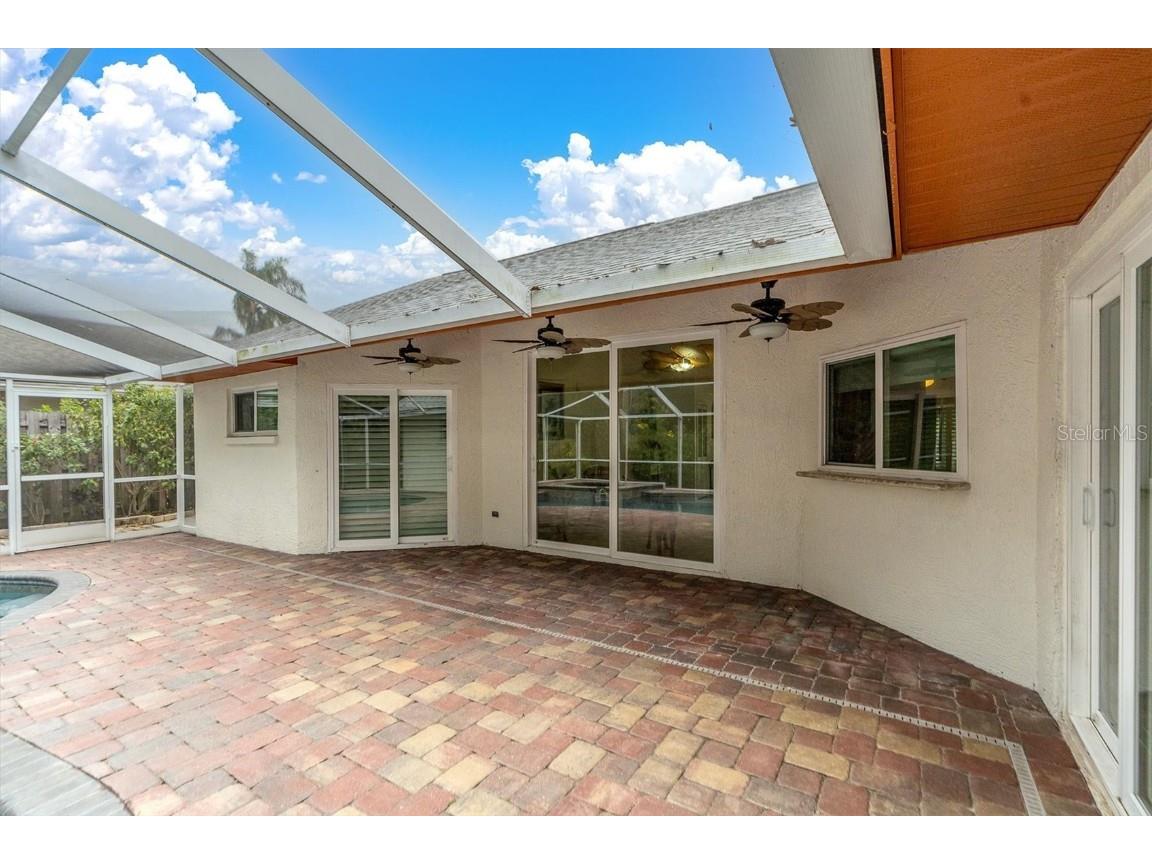 12038 Stone Crossing Circle Tampa FL 33635 TB8408242 image30