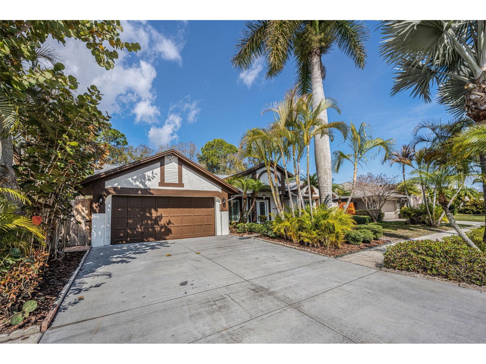 12038 Stone Crossing Circle Tampa FL 33635 TB8478462 image11