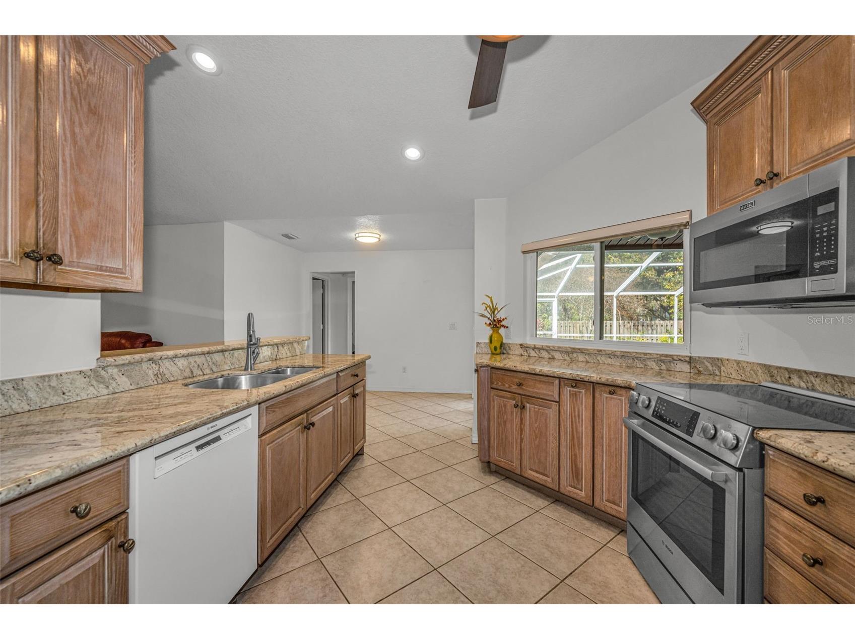 12038 Stone Crossing Circle Tampa FL 33635 TB8478462 image29