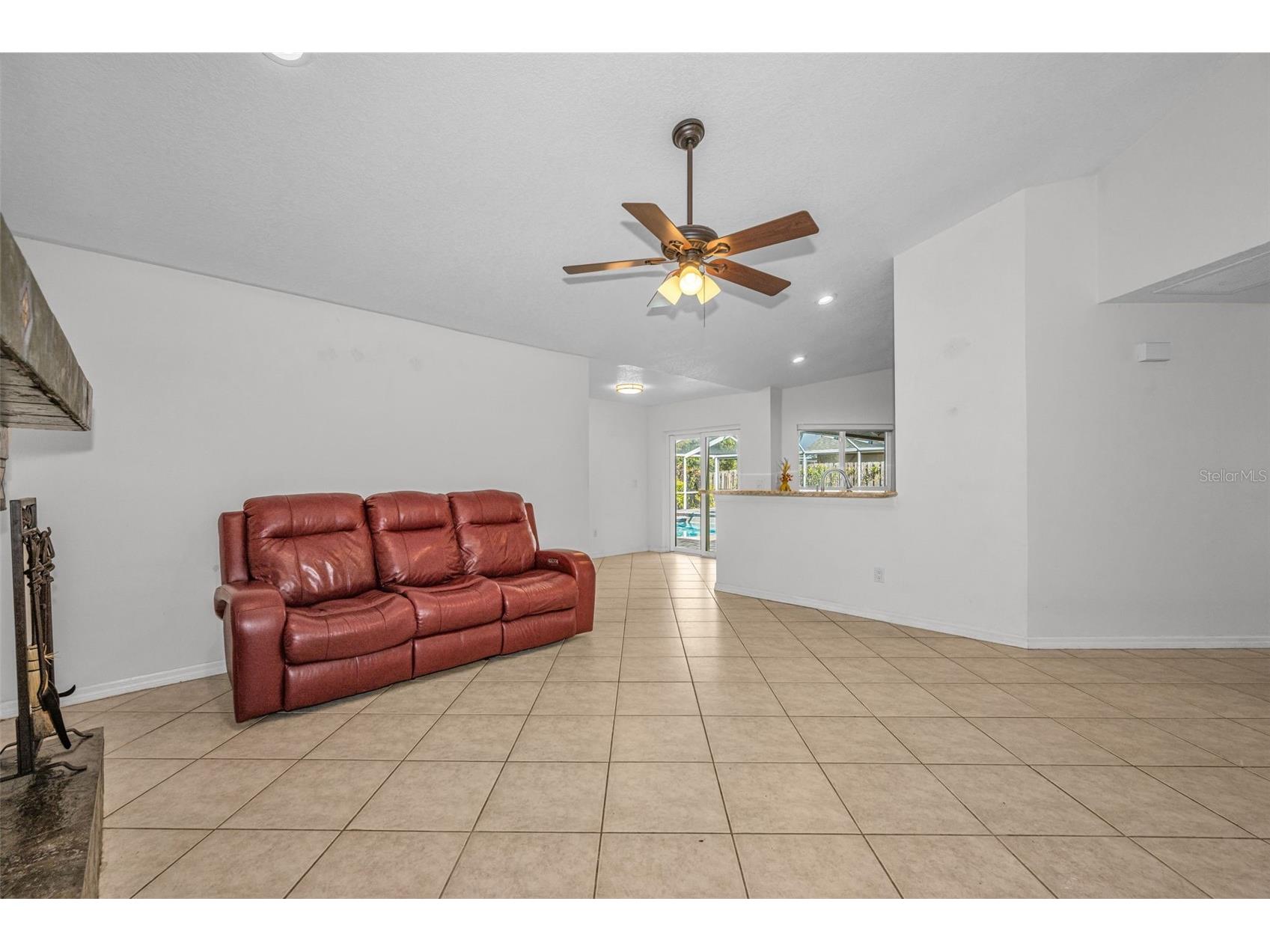12038 Stone Crossing Circle Tampa FL 33635 TB8478462 image35