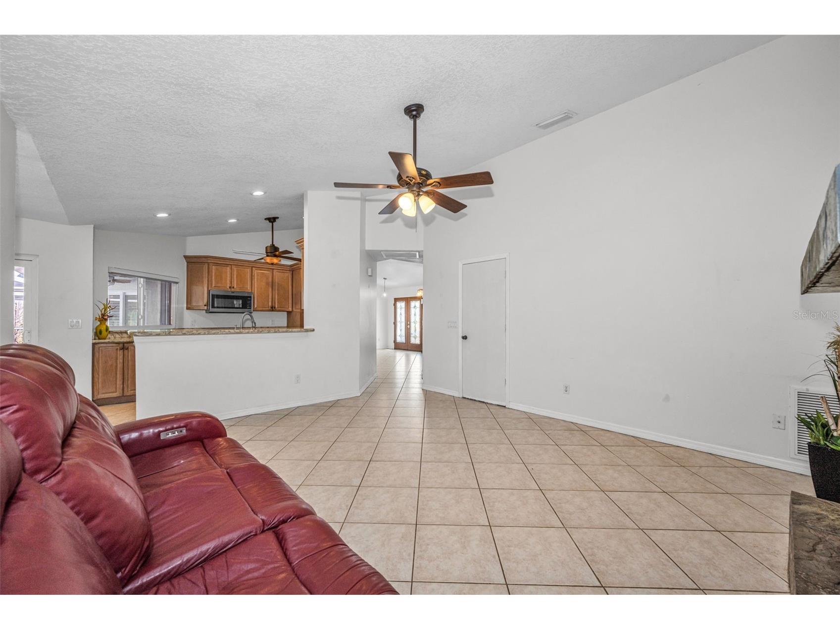 12038 Stone Crossing Circle Tampa FL 33635 TB8478462 image36
