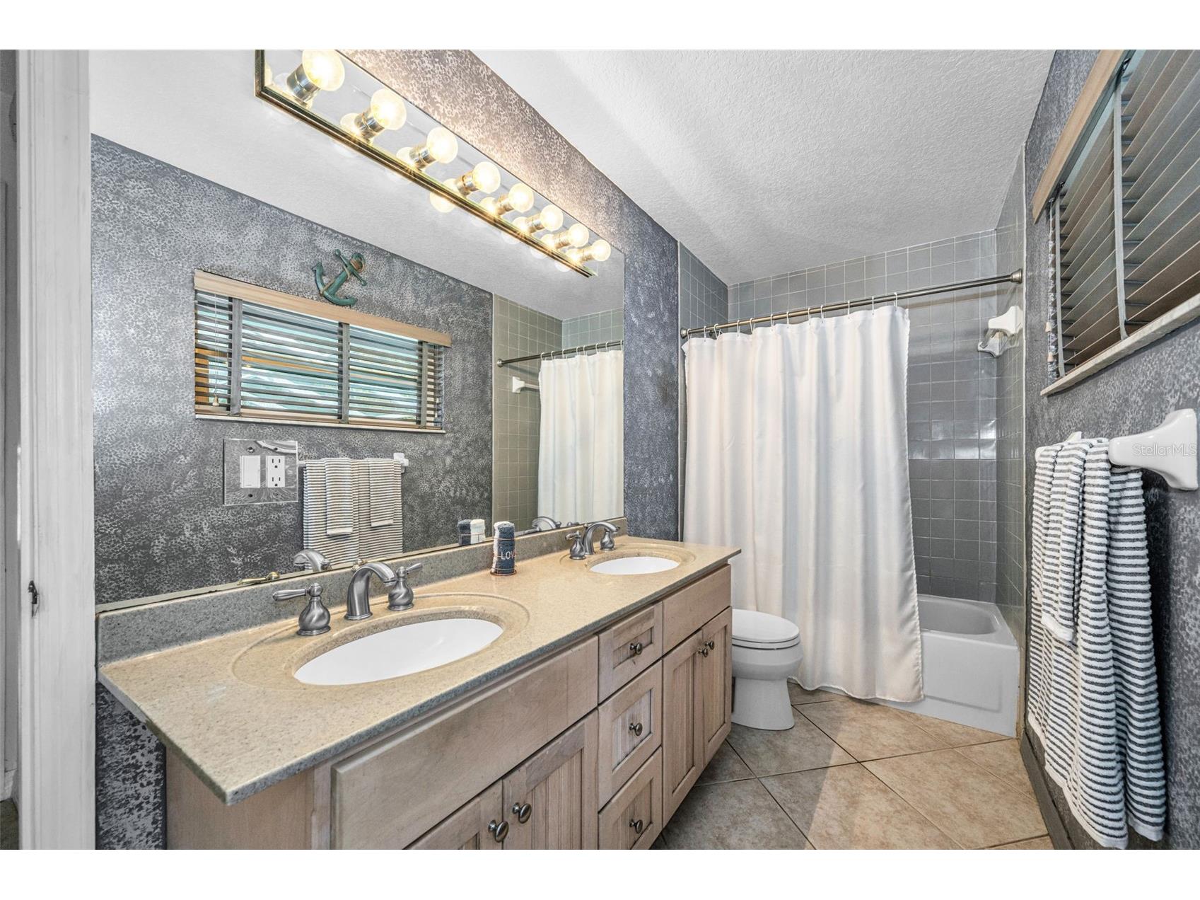 12038 Stone Crossing Circle Tampa FL 33635 TB8478462 image48