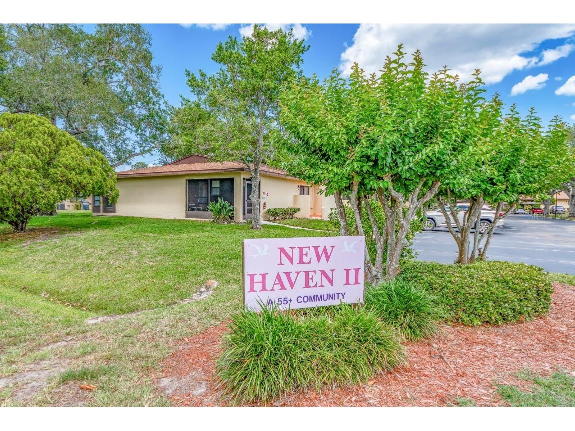 1204 10th Circle SE Largo FL 33771 U8221483 image1