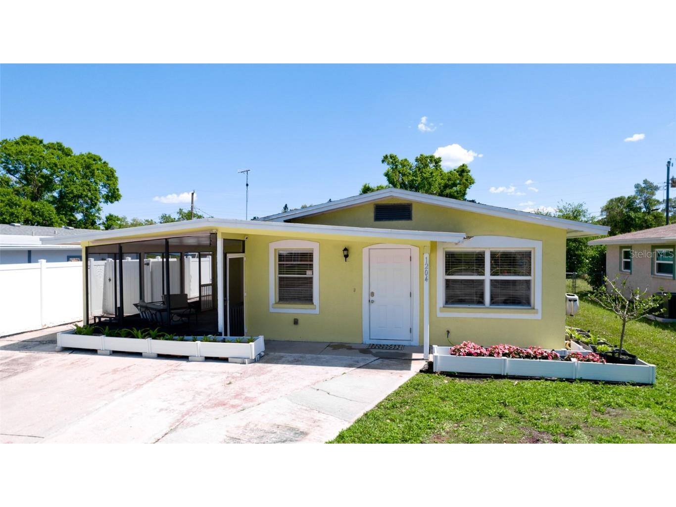 1204 25th Avenue W Palmetto FL 34221 A4646808 image1