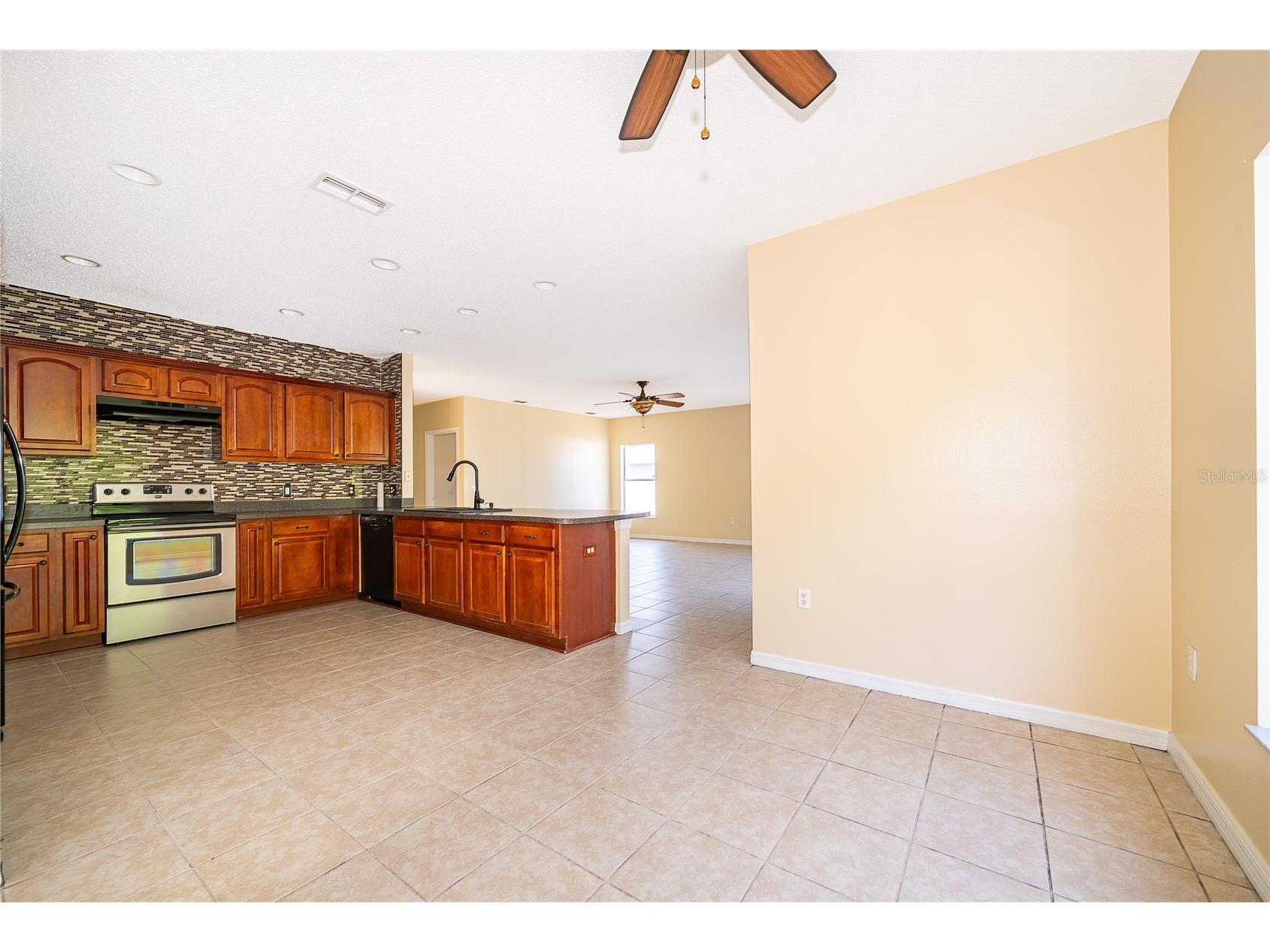 1204 Apopka Drive Poinciana FL 34759 S5141367 image11