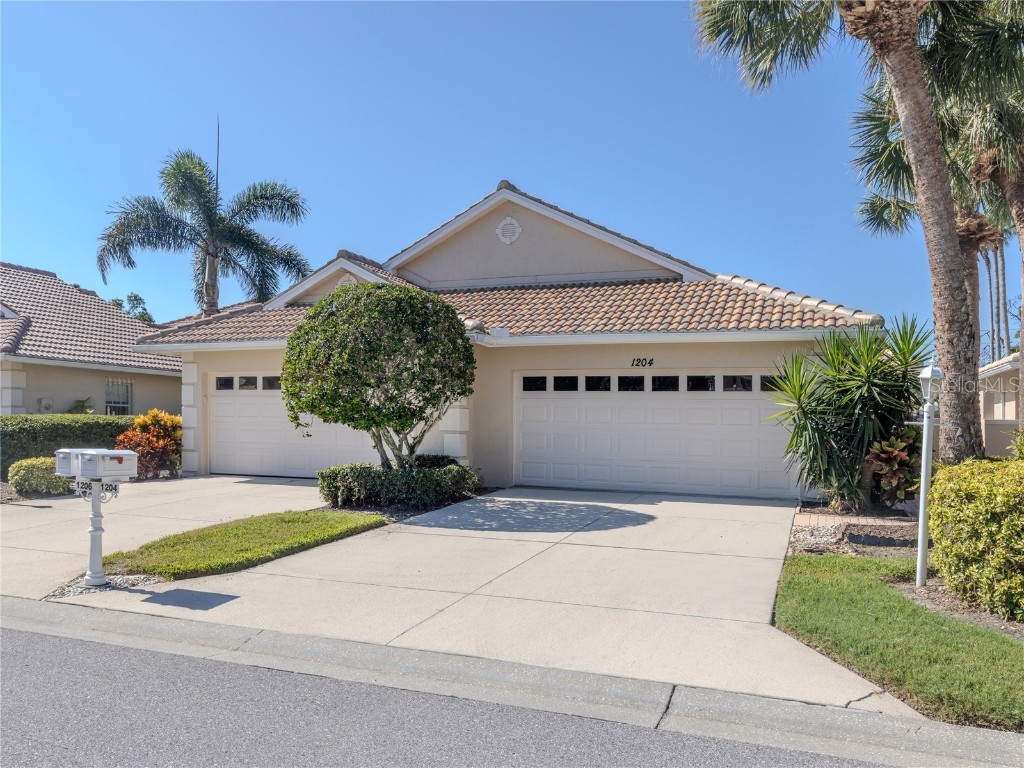 1204 Berkshire Circle Venice FL 34292 N6140004 image1
