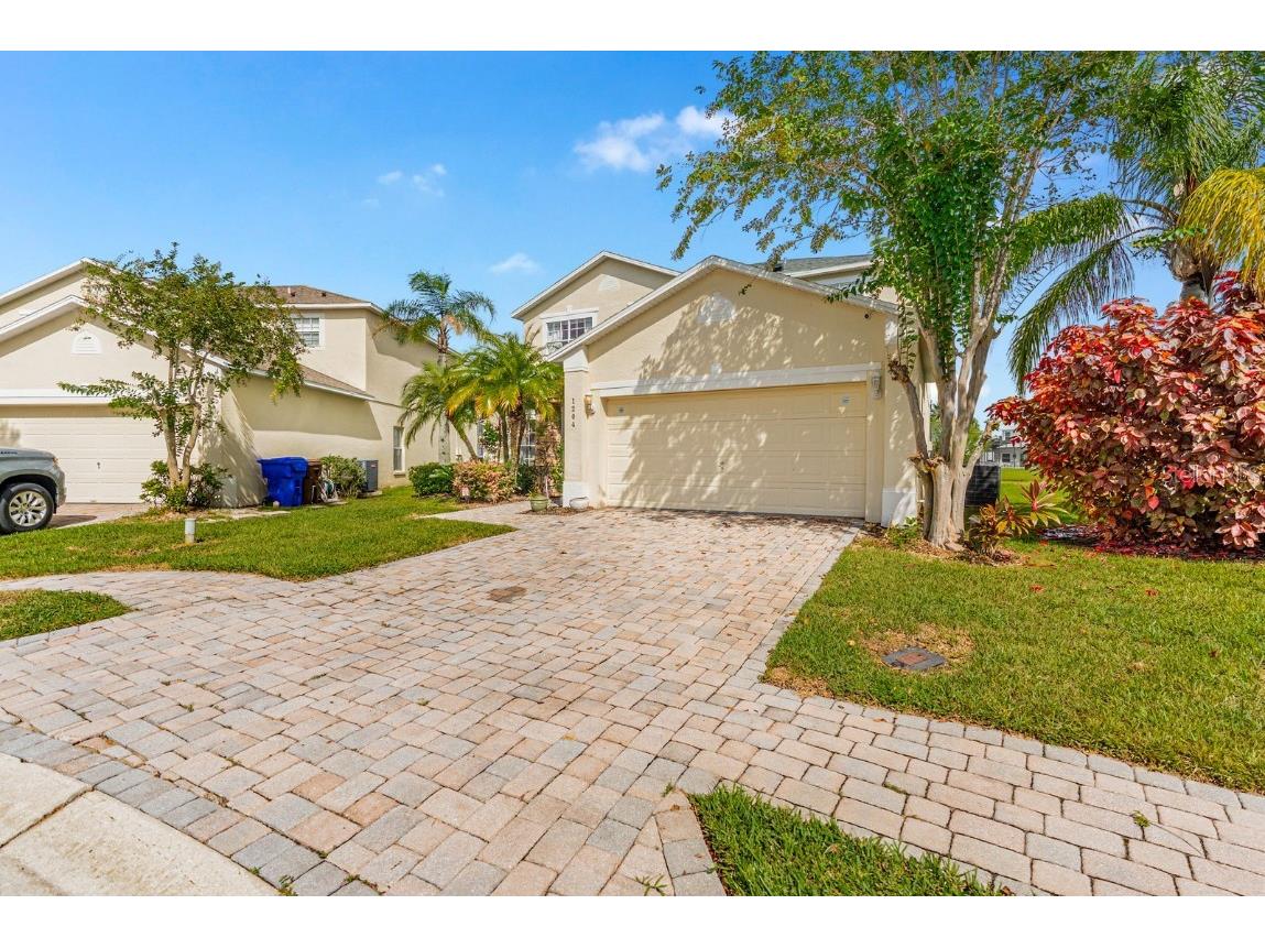1204 Cumbrian Lakes Court Kissimmee FL 34746 S5135747 image2