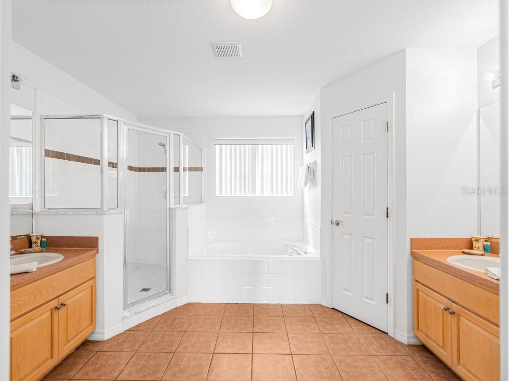 1204 Cumbrian Lakes Court Kissimmee FL 34746 S5135747 image34