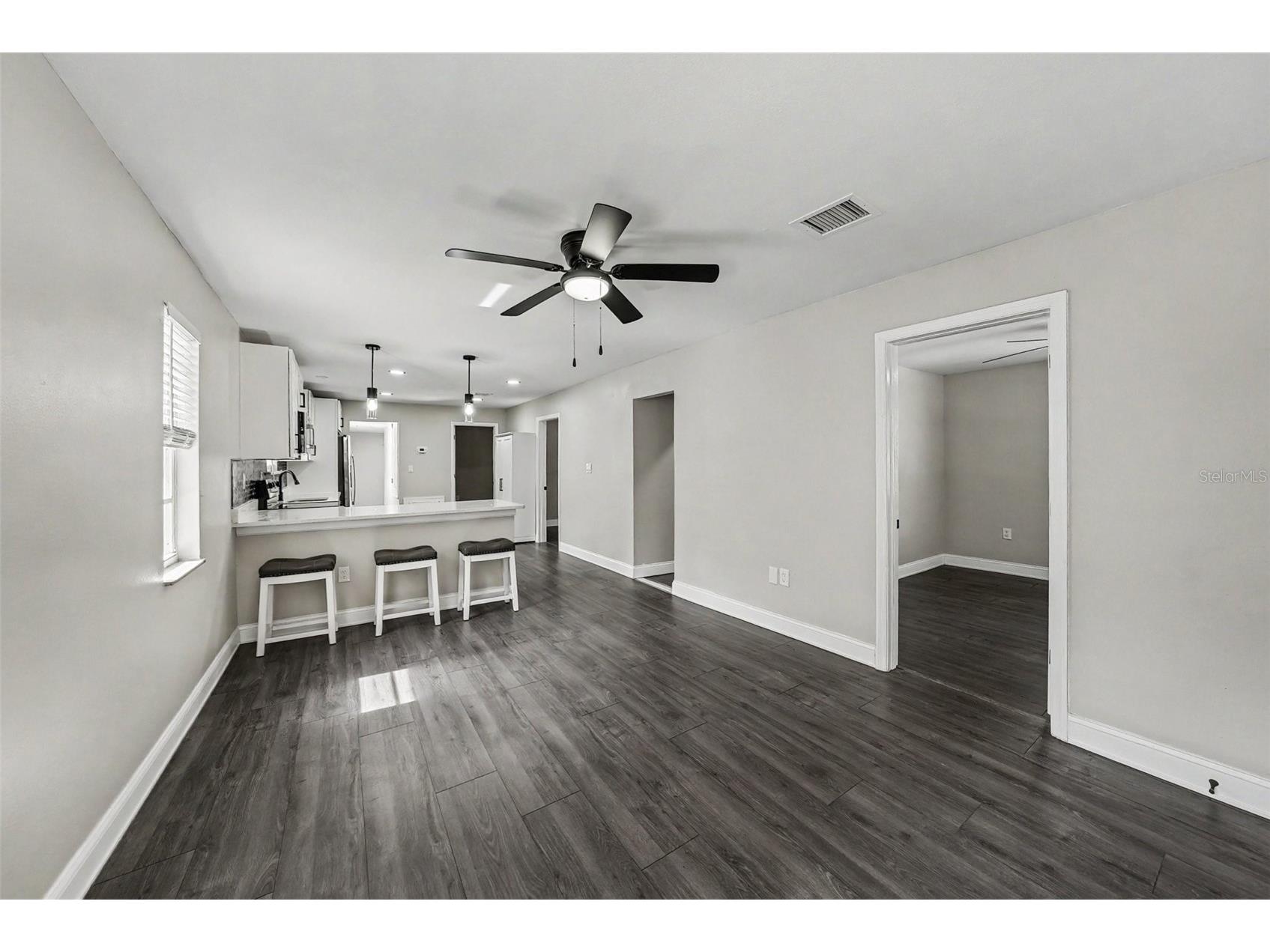 1204 E Cayuga Street Tampa FL 33603 TB8511495 image4