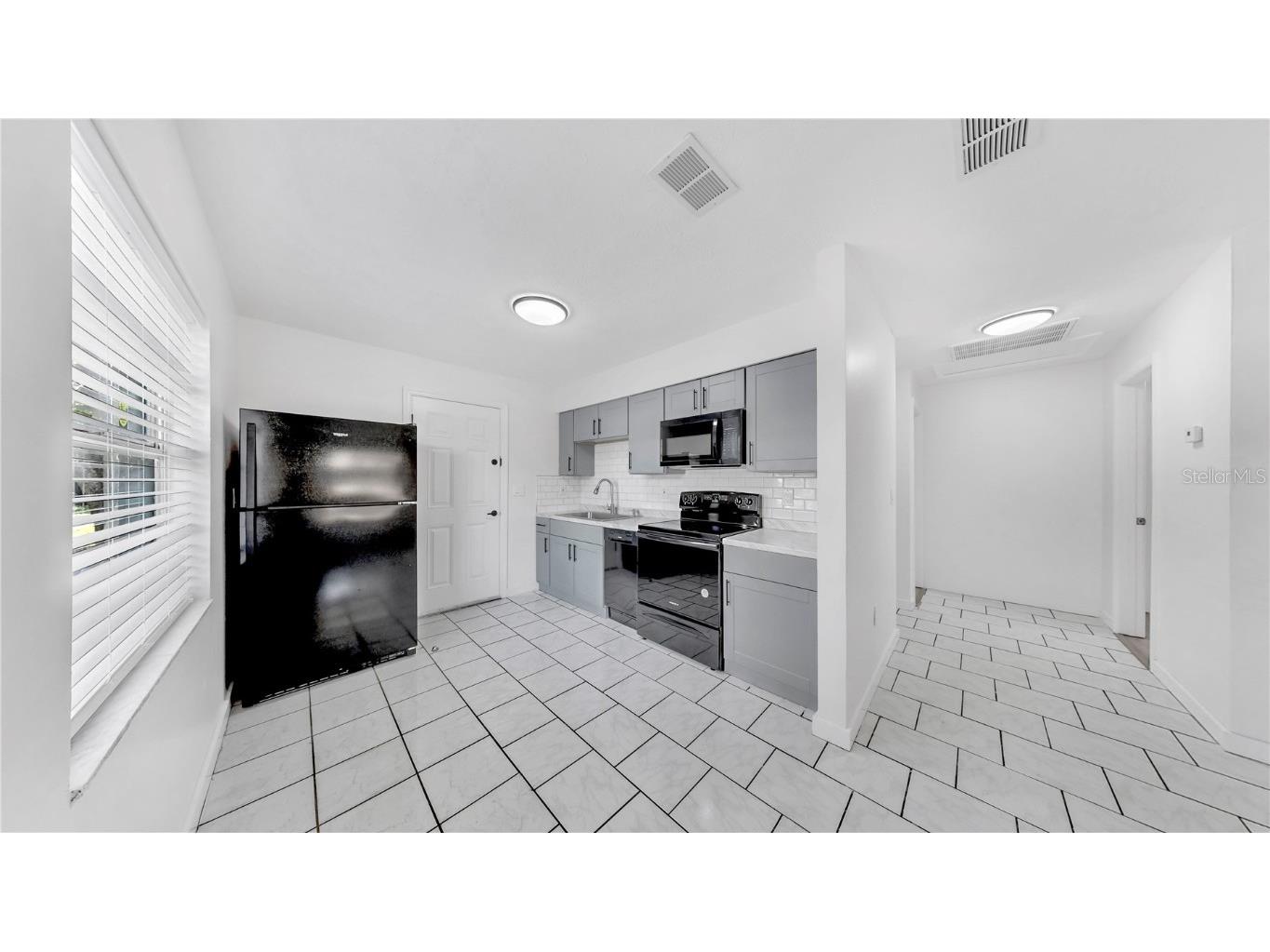 1204 E Seneca Avenue #A Tampa FL 33612 TB8450144 image9