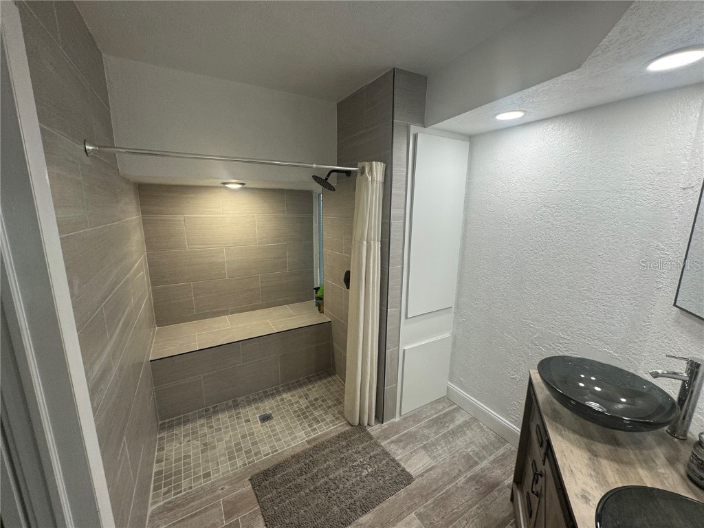 1204 Eckles Drive Tampa FL 33612 - LAKE ECKLES TB8445180 image12