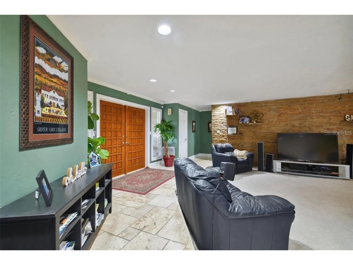 1204 Eckles Drive Tampa FL 33612 - LAKE ECKLES TB8445180 image18