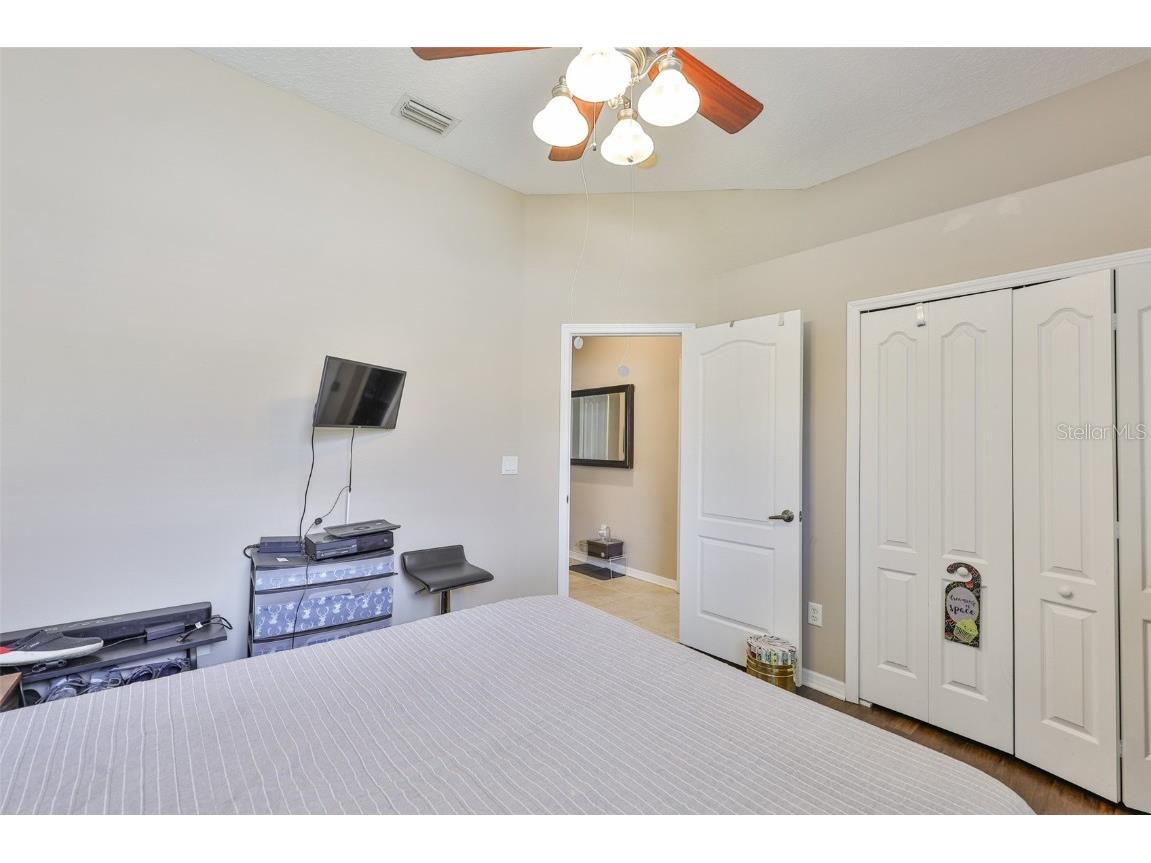 1204 Facet View Way Valrico FL 33594 TB8436793 image19