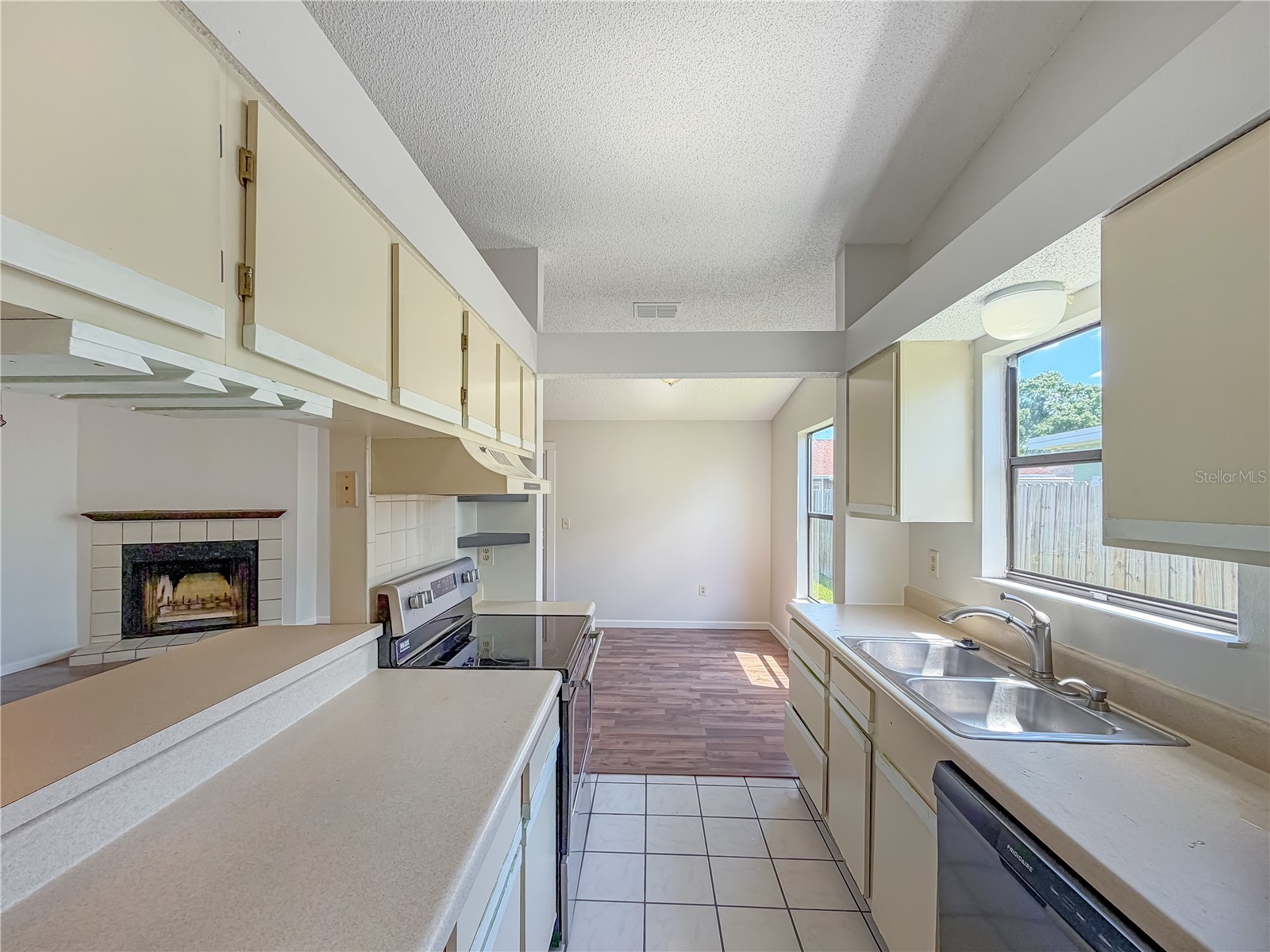 1204 Forestwood Drive Oldsmar FL 34677 O6402042 image2