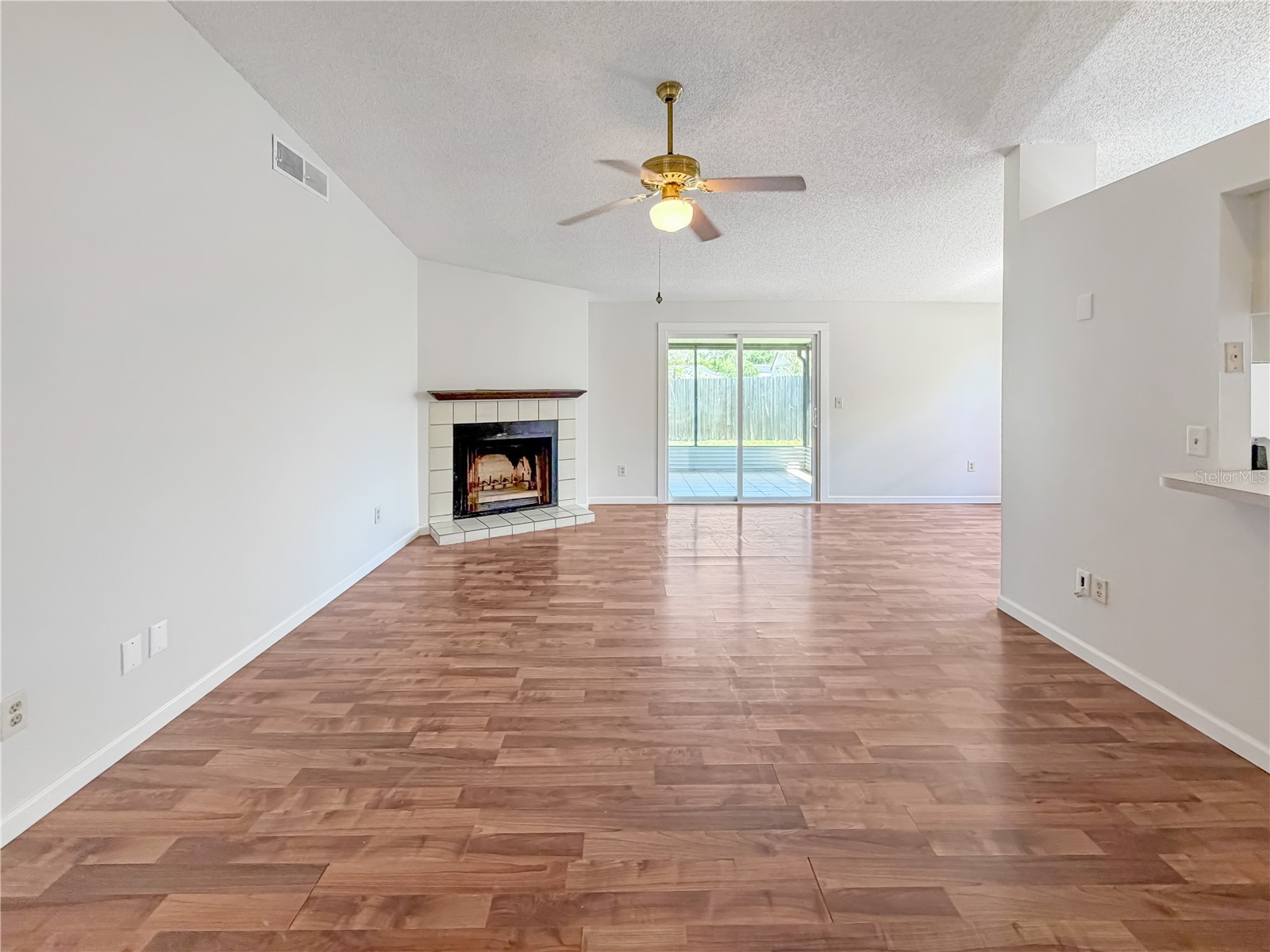 1204 Forestwood Drive Oldsmar FL 34677 O6402042 image3