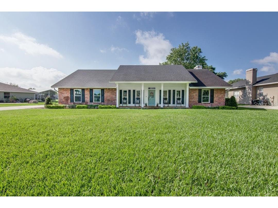 1204 Grey Fox Hollow Drive Winter Haven FL 33880 L4927168 image1