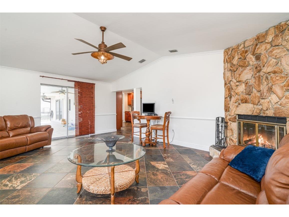 1204 Hinton Street Port Charlotte FL 33952 - DORCHESTER D6145082 image13