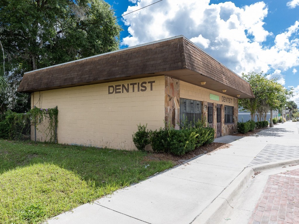 1204 Historic Goldsboro Boulevard Sanford FL 32771 O6031447 image3