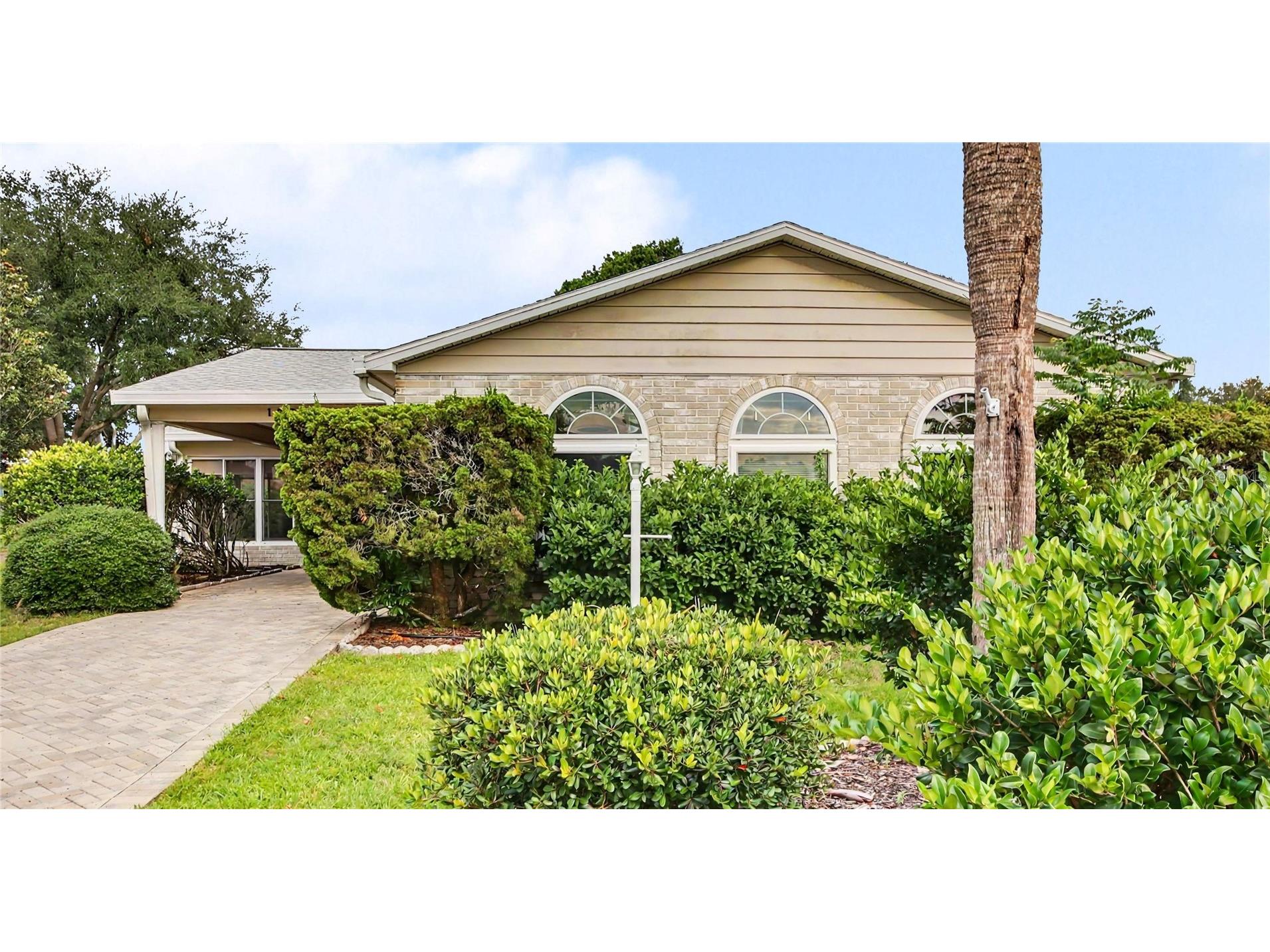 1204 Maria Court Lady Lake FL 32159 O6412427 image1